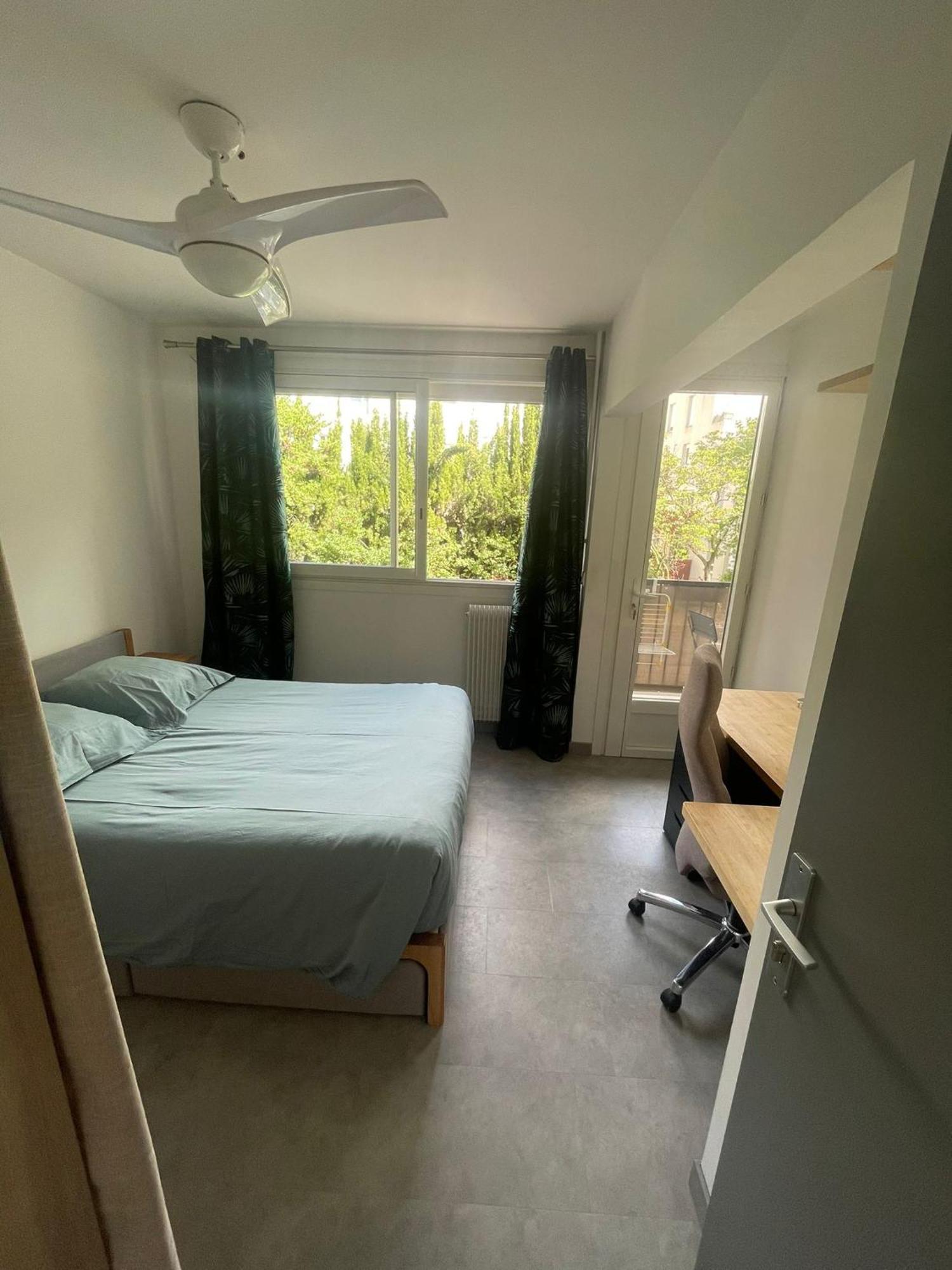 Chambre Avec Salle D'Eau Privee Dans Appartement Partage 200 M Du Tram Монпельє Екстер'єр фото